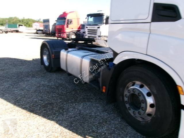 Traktor Iveco