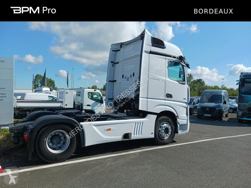 Tracteur Mercedes II 1851 LS 4x2