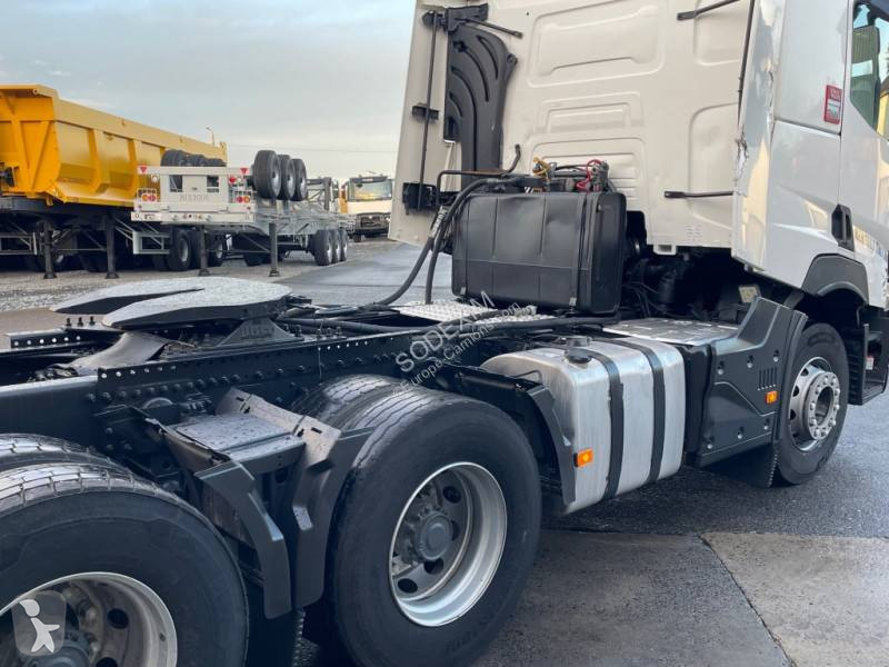 Tracteur Renault