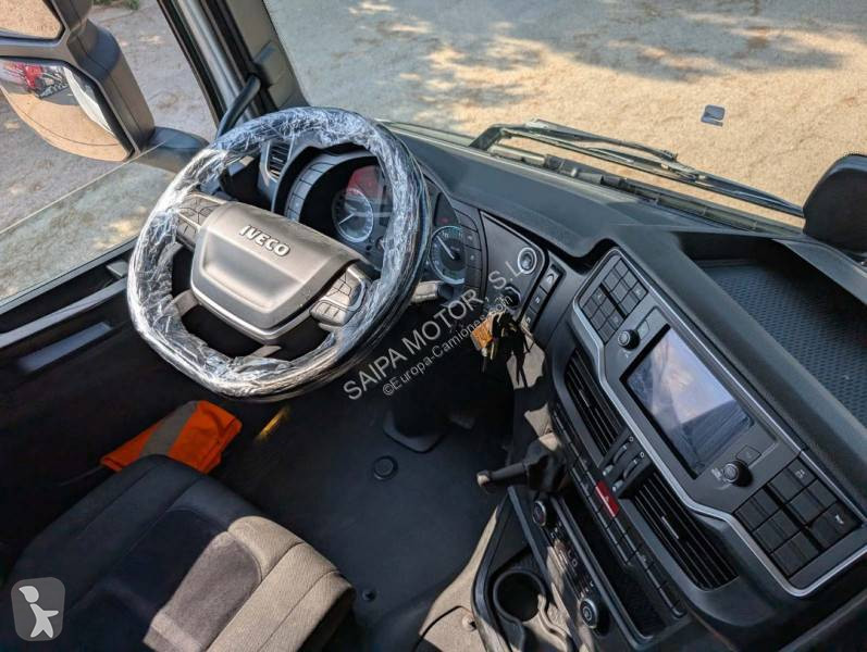 Tracteur Iveco