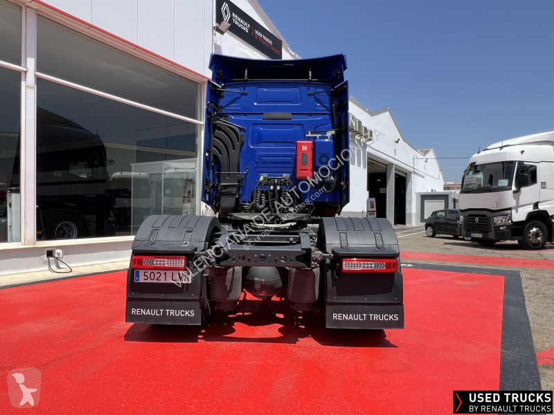 Traktor Renault