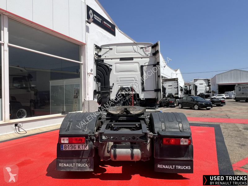 Traktor Renault