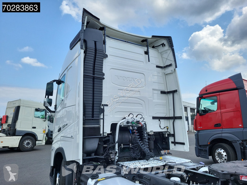 Traktor Volvo 500 4X2 VEB+ 2x Tanks Alcoa ACC...