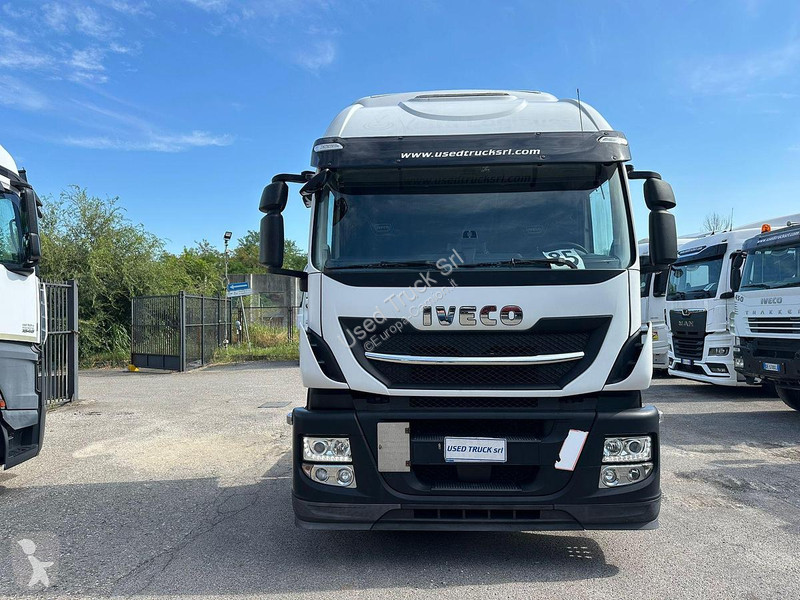 Traktor Iveco 460
