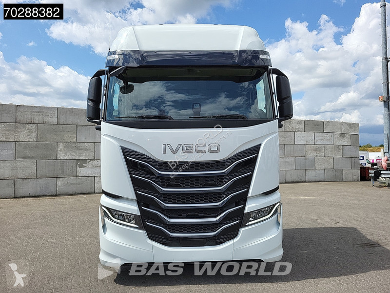 Tractor Iveco S-Way 580 4X2 NEW! 2x Tanks Navi...