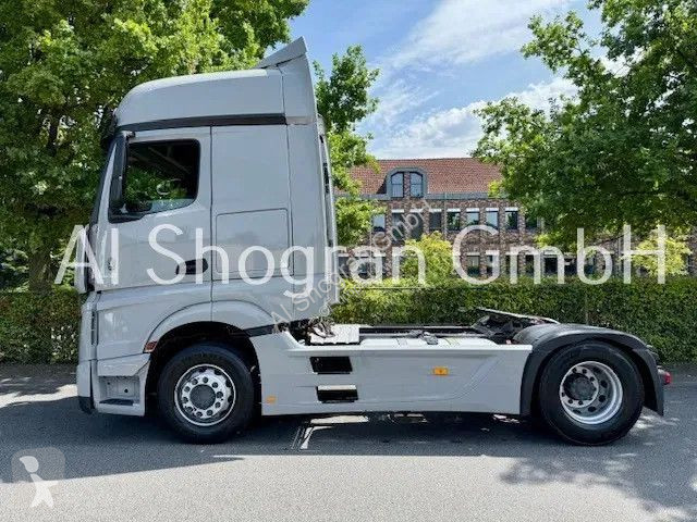 Traktor Mercedes 1851 BigSpace / Euro6