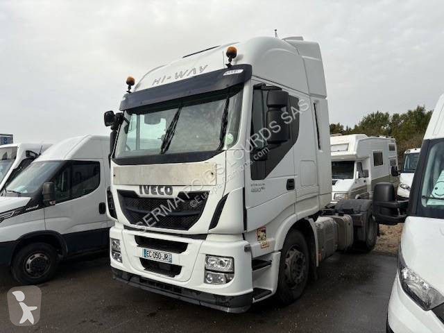 Traktor Iveco