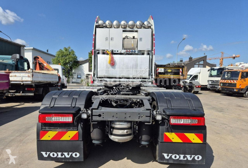 Tahač Volvo FH