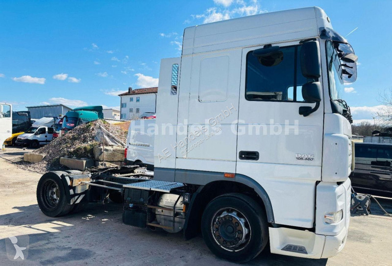 Tracteur DAF 105460