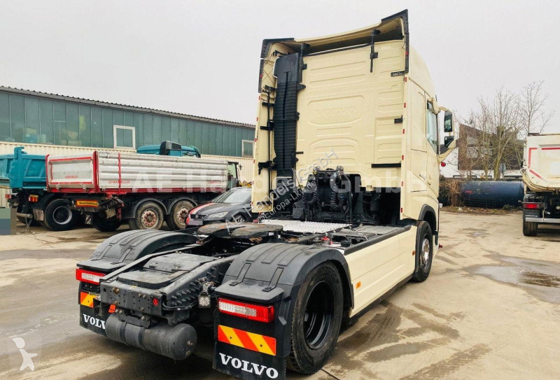 Tahač Volvo