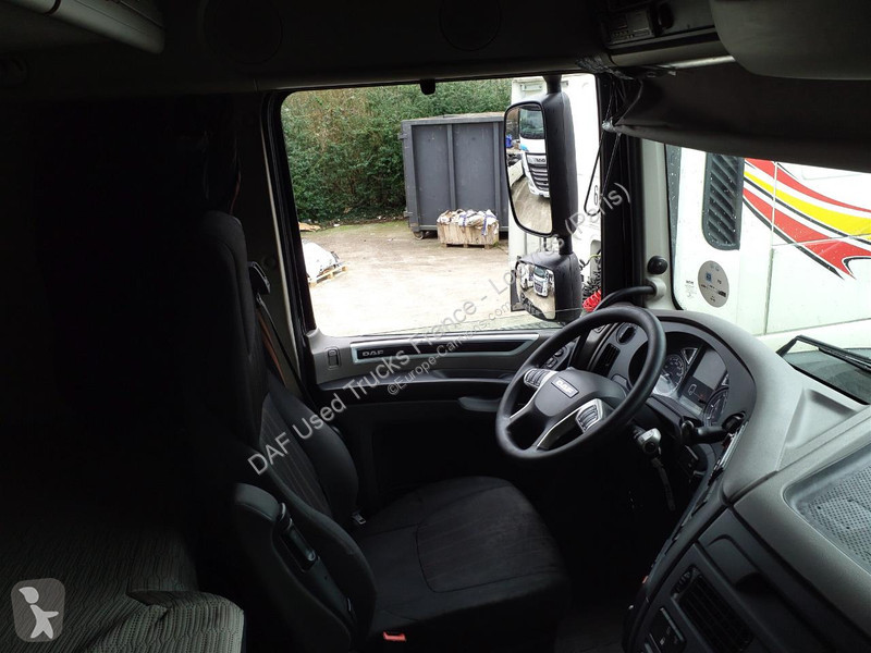 Tracteur DAF 480 FT 4X2