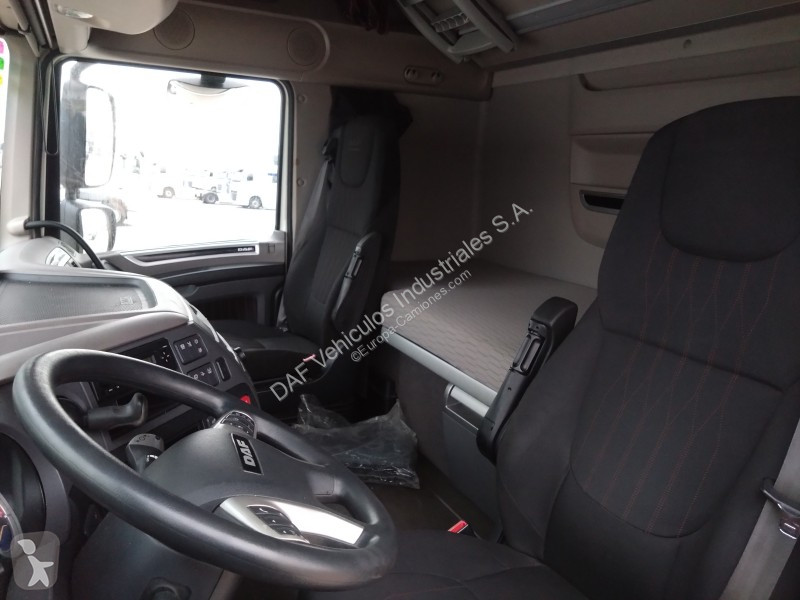 Traktor DAF 480 FT 4X2
