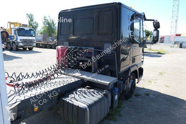 Traktor Iveco 80E22 EuroCargo 4x2, 3. Sitz,...