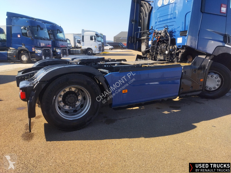 Tractor Renault