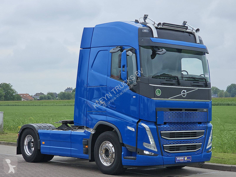 Tractor Volvo FH  LED ALCOA PTO+HYDR.