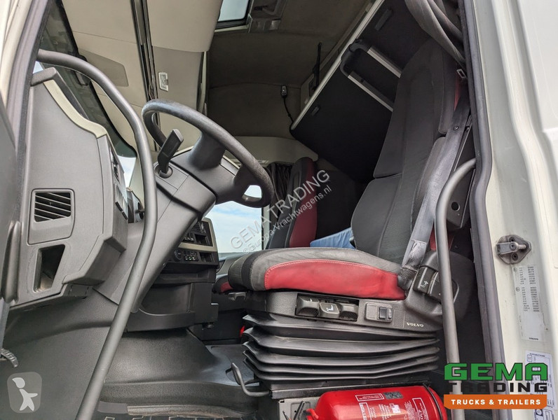 Traktor Volvo 0 4x2 Euro6 0 4x2 Globetrotter...