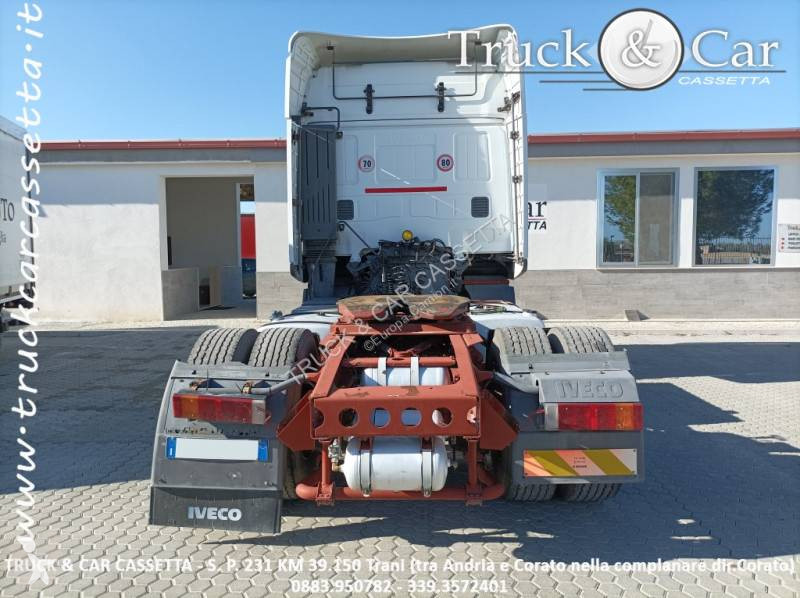 Traktor Iveco