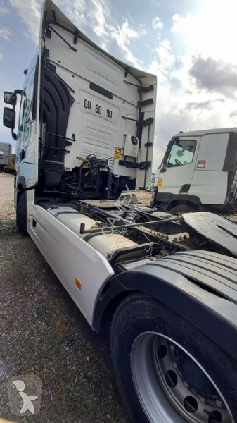 Tracteur Renault 480 T-High