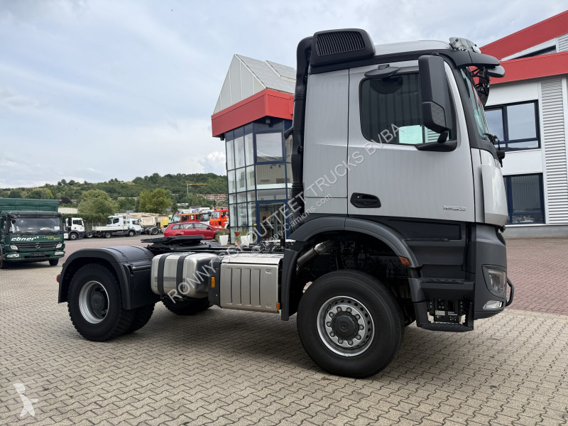 Traktor Mercedes Arocs 1853 AS 4x4 Arocs 1853...