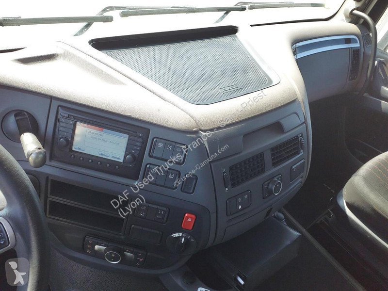 Traktor DAF 530 FT 4X2