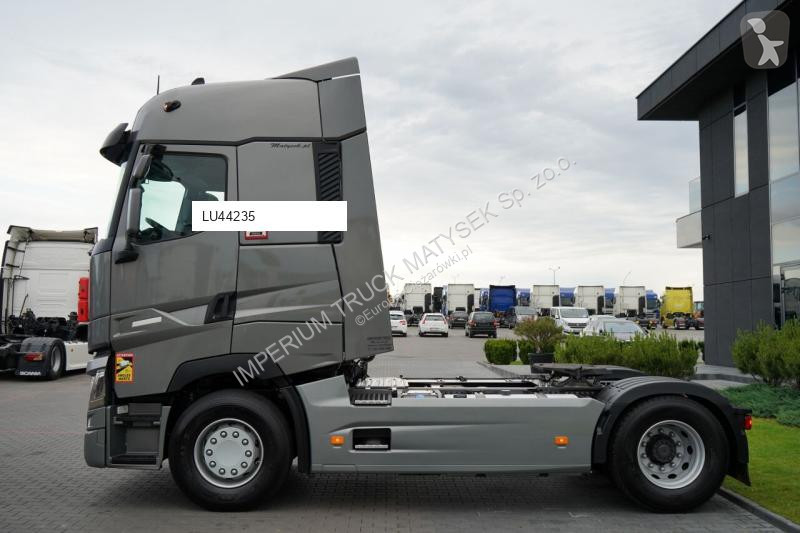 Traktor Renault T480