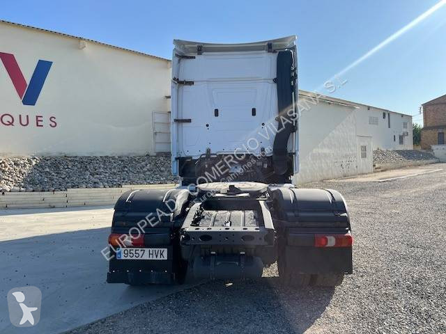 Traktor Mercedes