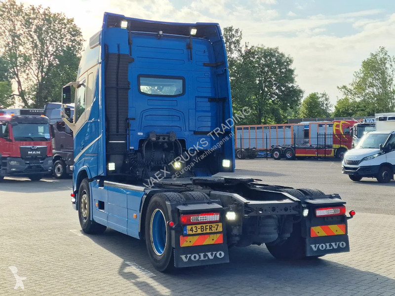 Tahač Volvo 13420 4x2