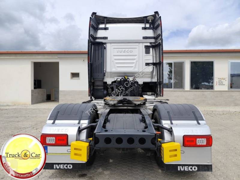 Tracteur Iveco