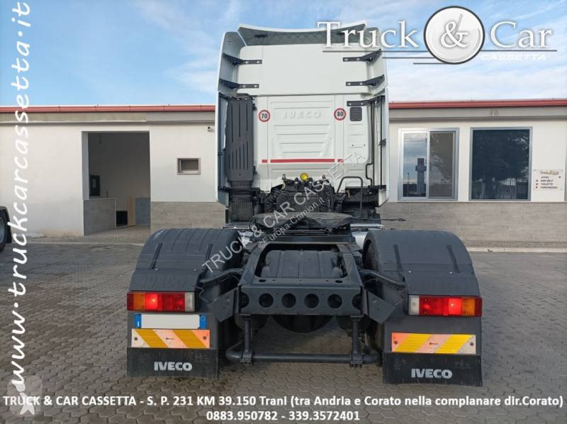Traktor Iveco