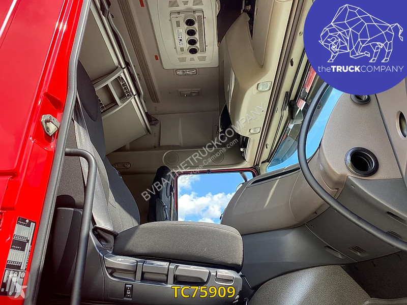 Traktor DAF 480
