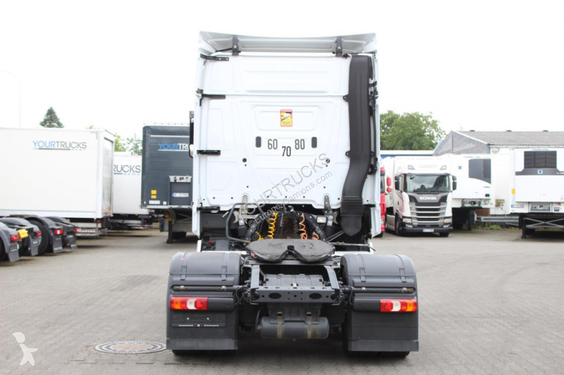 Trekker Mercedes 1845 E6 ACC LDW Kühlbox...