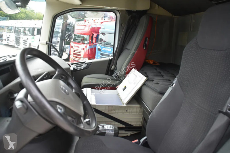 Trekker Volvo 420 Globe 4x2 - ADR FL - 766 TKM...