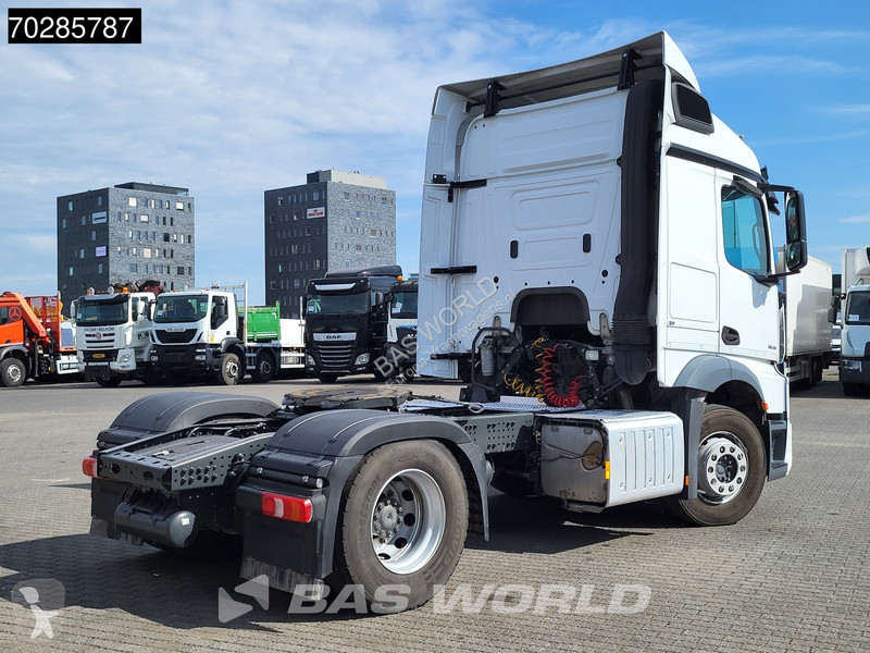 Tahač Mercedes 1845 4X2 StreamSpace Retarder...
