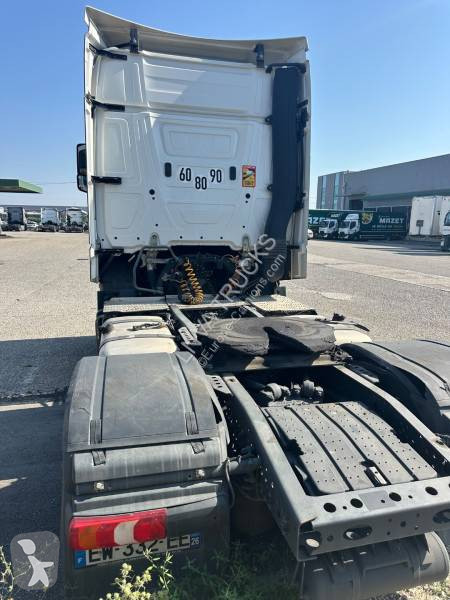 Traktor Mercedes