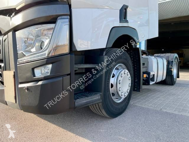 Traktor Renault