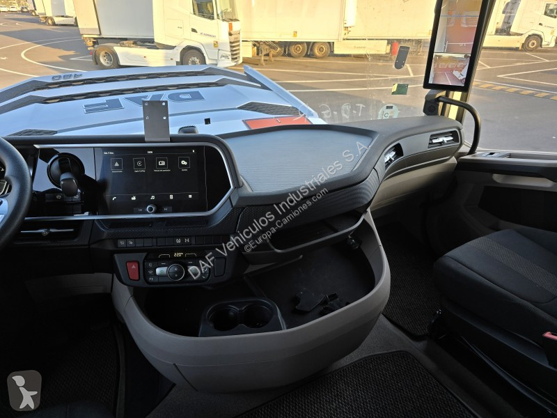 Traktor DAF 480 FT 4X2