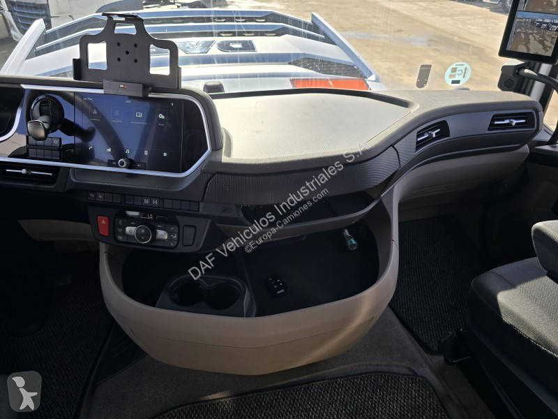 Traktor DAF 480 FT 4X2