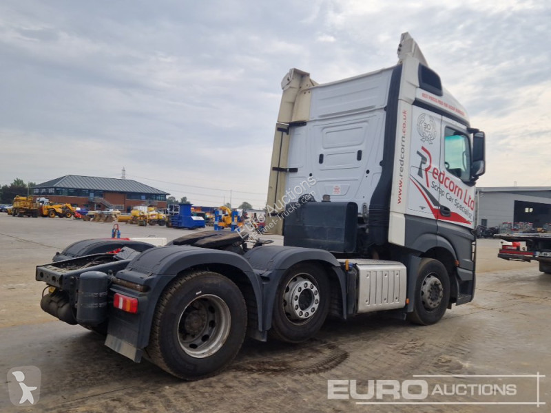 Tracteur Mercedes 2545