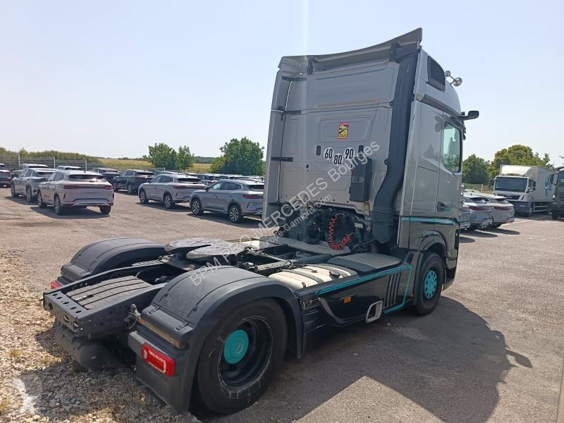 Trekker Mercedes II 1853 SreamSpace 2.5 m E6