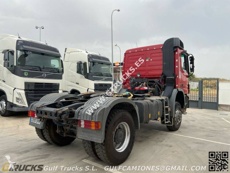 Traktor Mercedes