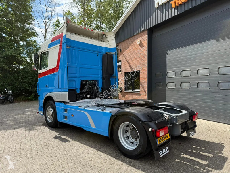 Traktor DAF 440  440 FT Space Cab Special...