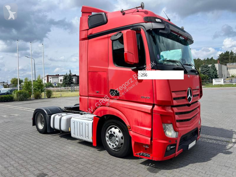 Trattore Stradale Mercedes ACTROS 1845 MP4 1.HAND