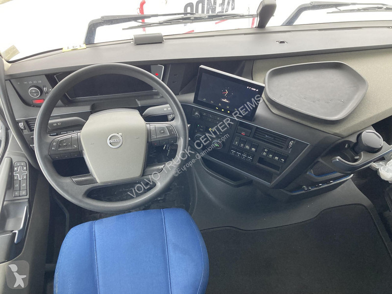 Traktor Volvo 500 ISAVE GLOBETROTTER