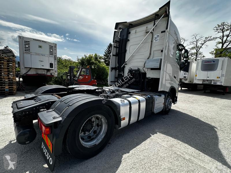 Tracteur Volvo 500