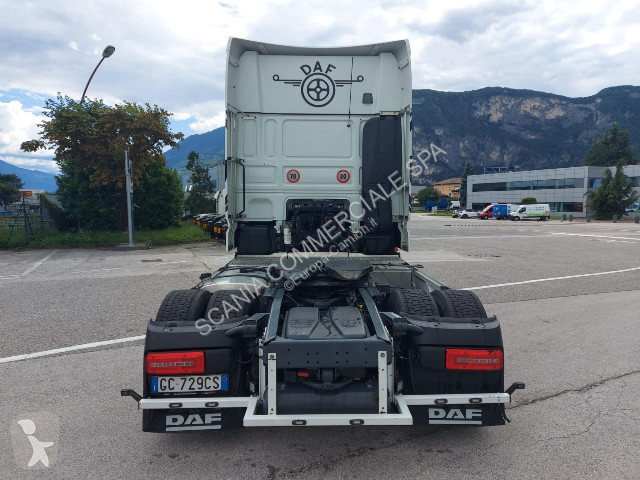 Cabeza tractora DAF XF 530