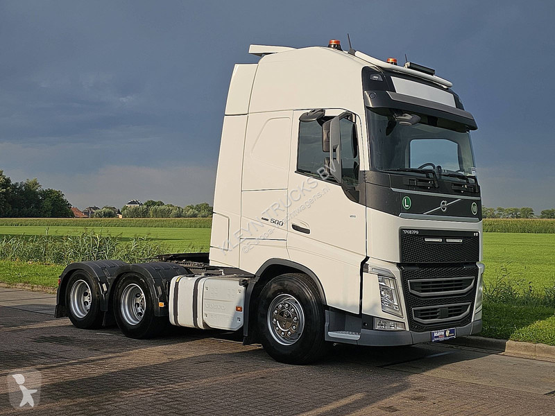 Cap tractor Volvo 500 XL 6X2 WB 300
