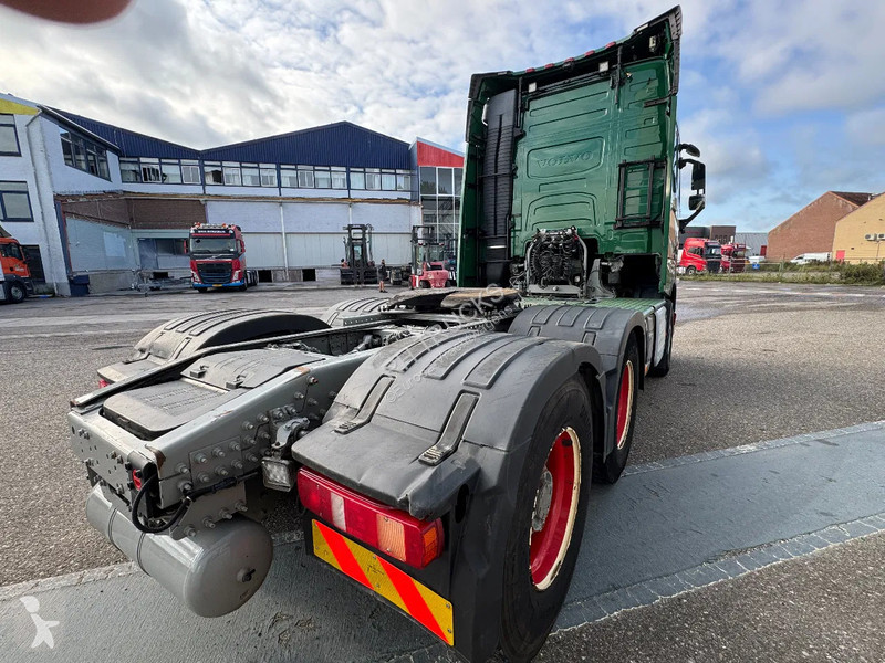Tahač Volvo 500 6X4 EURO 6 2017 HYDRAULIC 3 UNITS