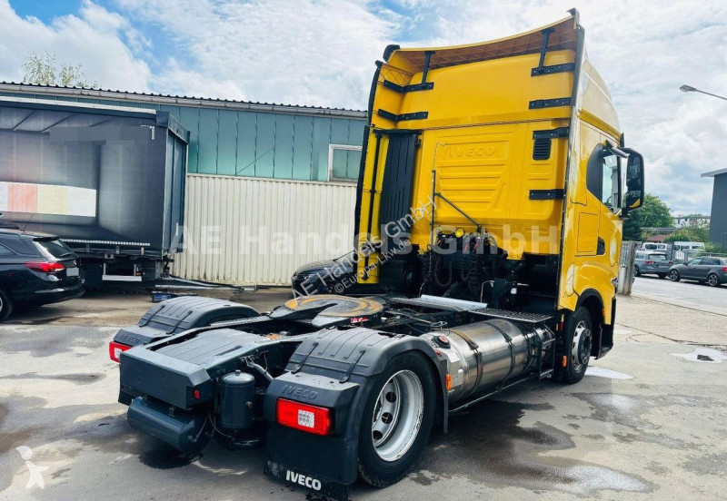 Traktor Iveco S-WAY 460