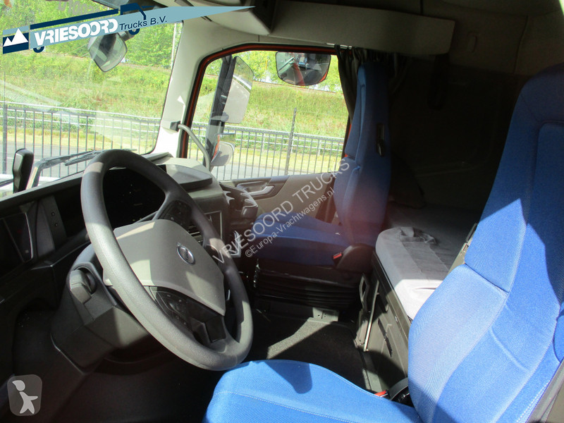 Tracteur Volvo 500PK WITH STANDAIRCO