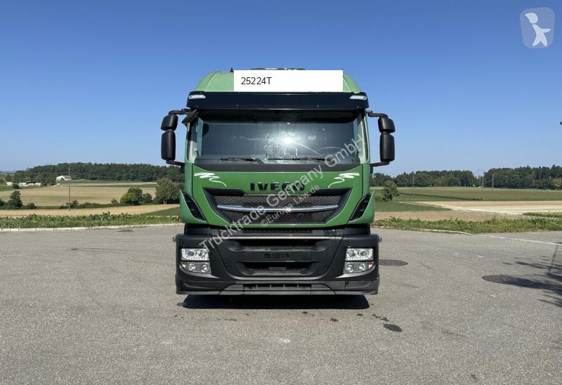 Trekker Iveco AT 440